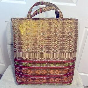 Oversized metallic boho tote bag with zipper